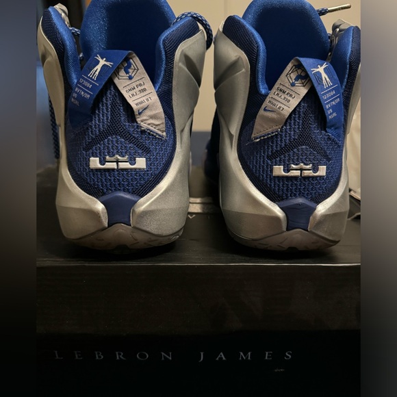 Nike Lebron 12 XII “What If?” Size 13 Excellent Condition Dallas Cowboys - Picture 6 of 14